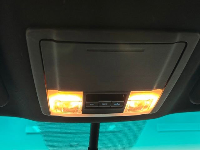 Used 2016 Ford Explorer Limited FWD image 33