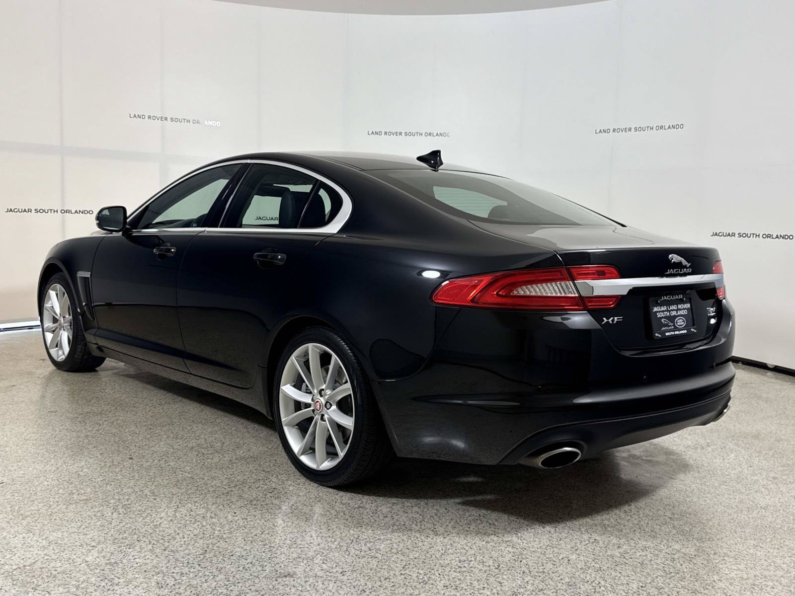 Used 2015 Jaguar XF Portfolio AWD/4WD image 3