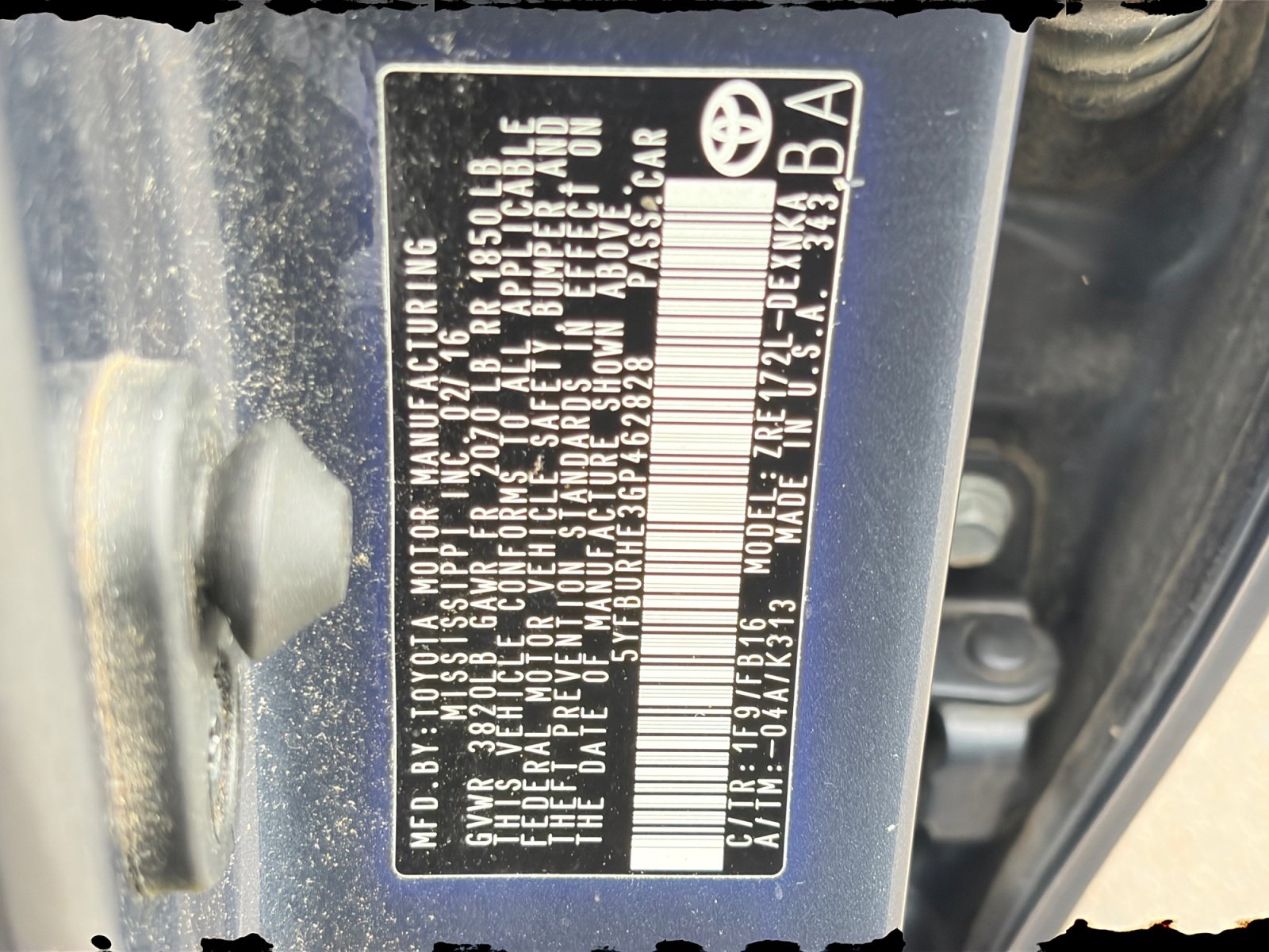 Used 2016 Toyota Corolla LE FWD image 34