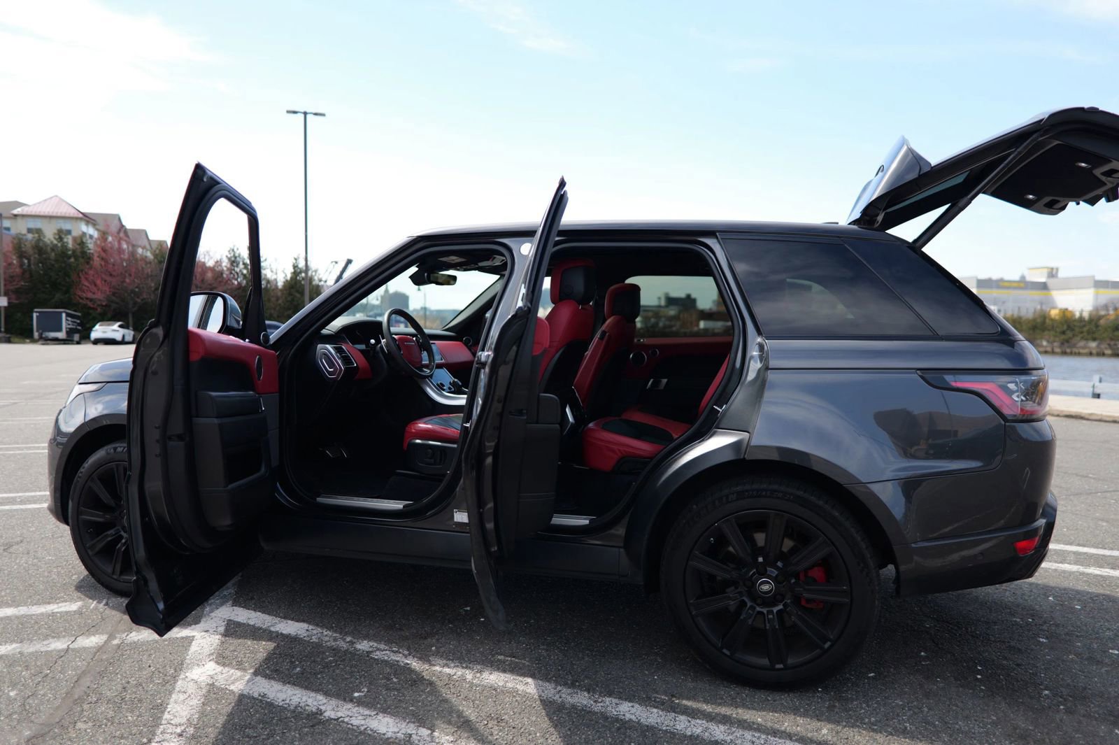 Used 2019 Land Rover Range Rover Sport HST AWD/4WD image 11