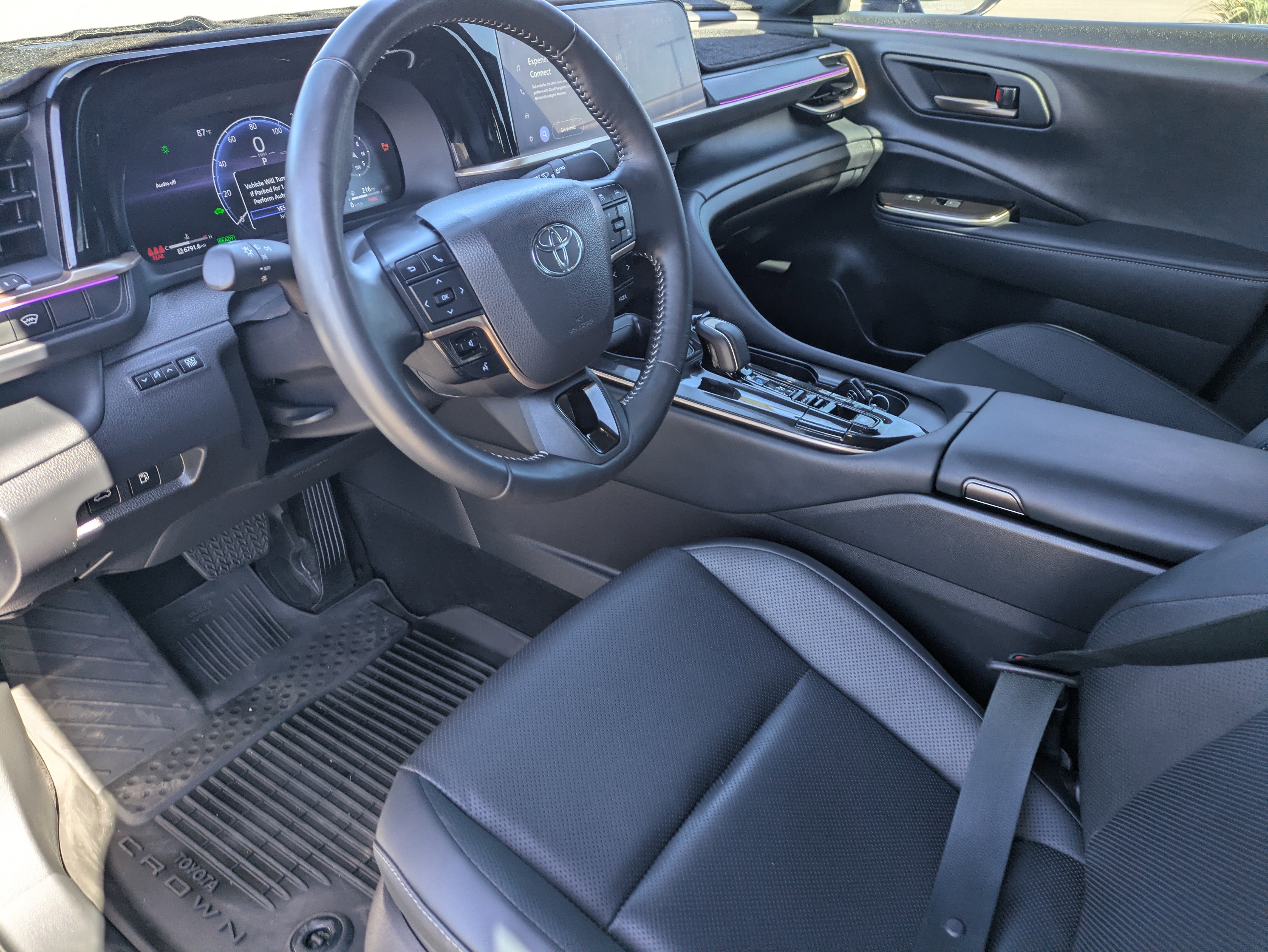 Used 2024 Toyota Crown XLE image 23