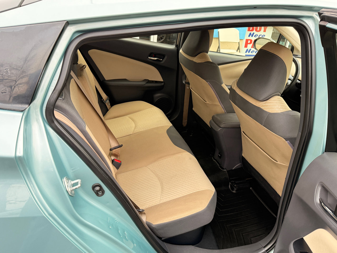 Used 2016 Toyota Prius Two image 12