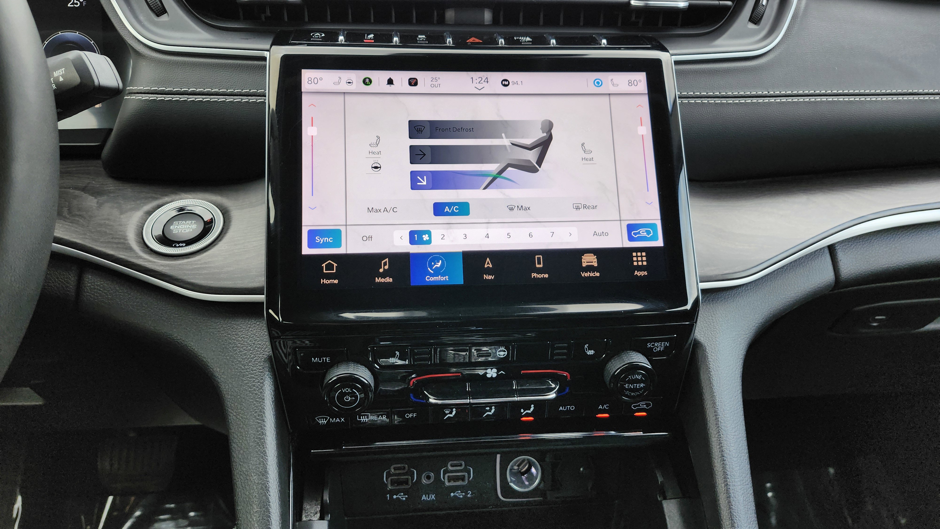 Used 2023 Jeep Grand Cherokee Limited image 33