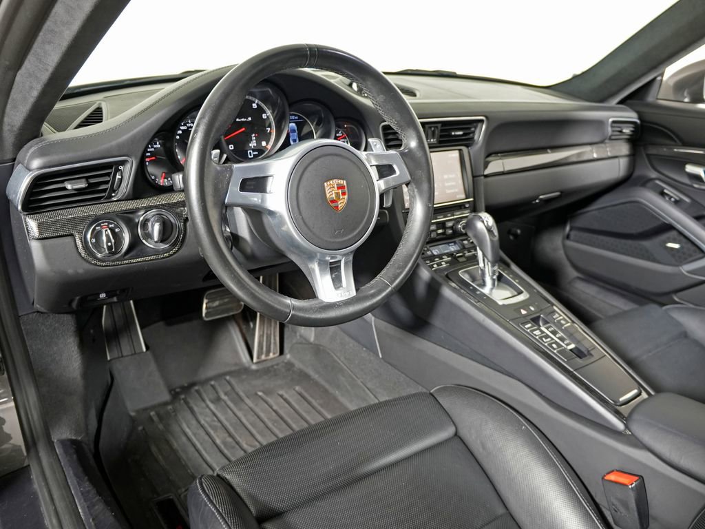Certified 2016 Porsche 911 Turbo S image 4