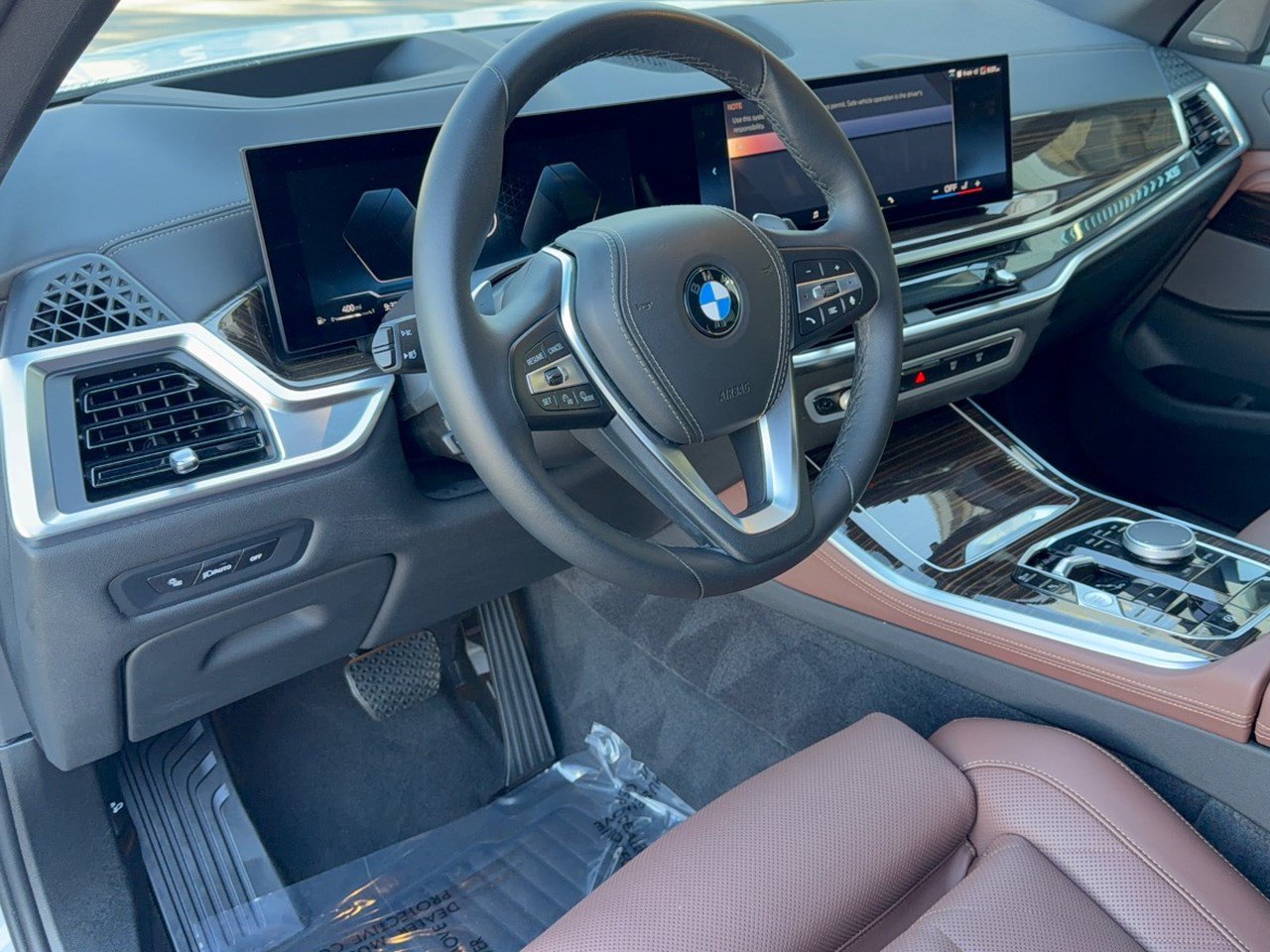 Used 2026 BMW X5 sDrive40i w/ Premium Package RWD image 4