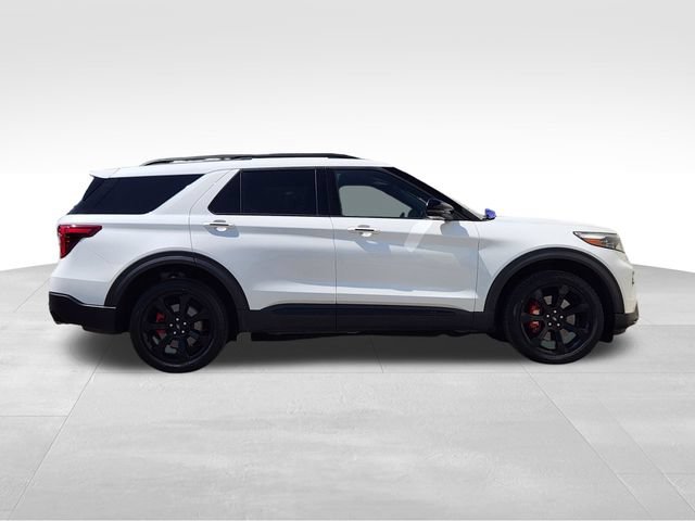 Certified 2023 Ford Explorer ST w/ Equipment Group 401A AWD/4WD image 10