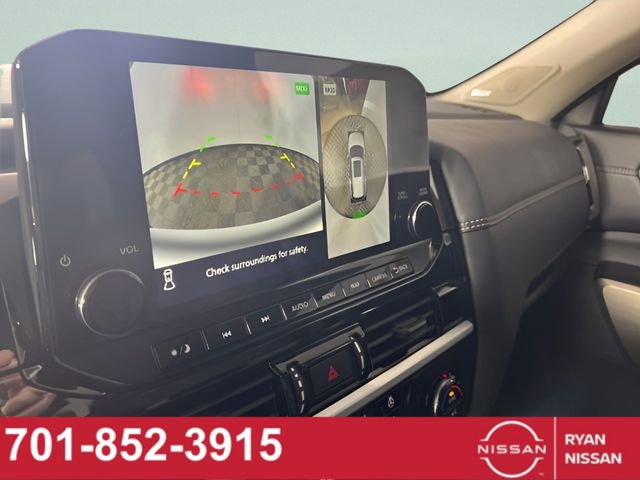 New 2025 Nissan Pathfinder Platinum w/ Cargo Package image 21