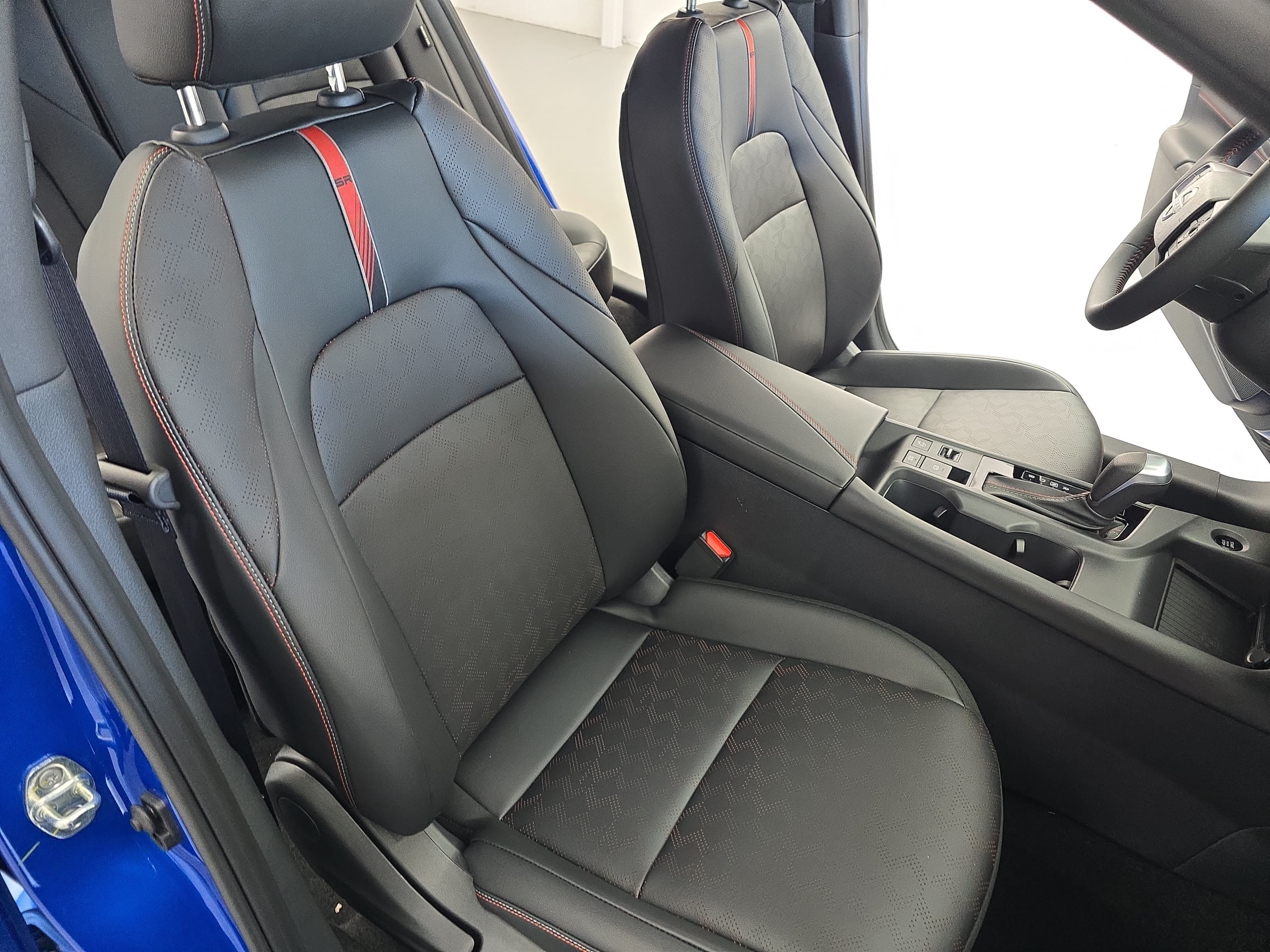 New 2026 Nissan Sentra SR w/ SR Premium Package FWD image 10