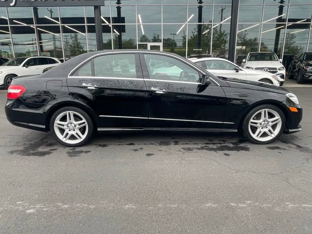 Used 2013 Mercedes-Benz E 350 4MATIC Sedan image 8