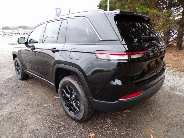 New 2026 Jeep Grand Cherokee Altitude AWD/4WD image 3