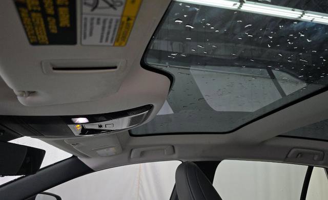 Used 2024 Lexus RZ 450e Premium w/ Technology Package image 9