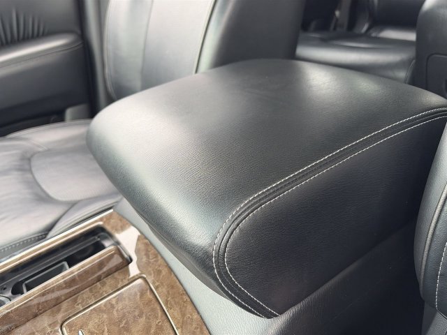 Used 2017 INFINITI QX80 4WD w/ Driver Assistance Package image 30