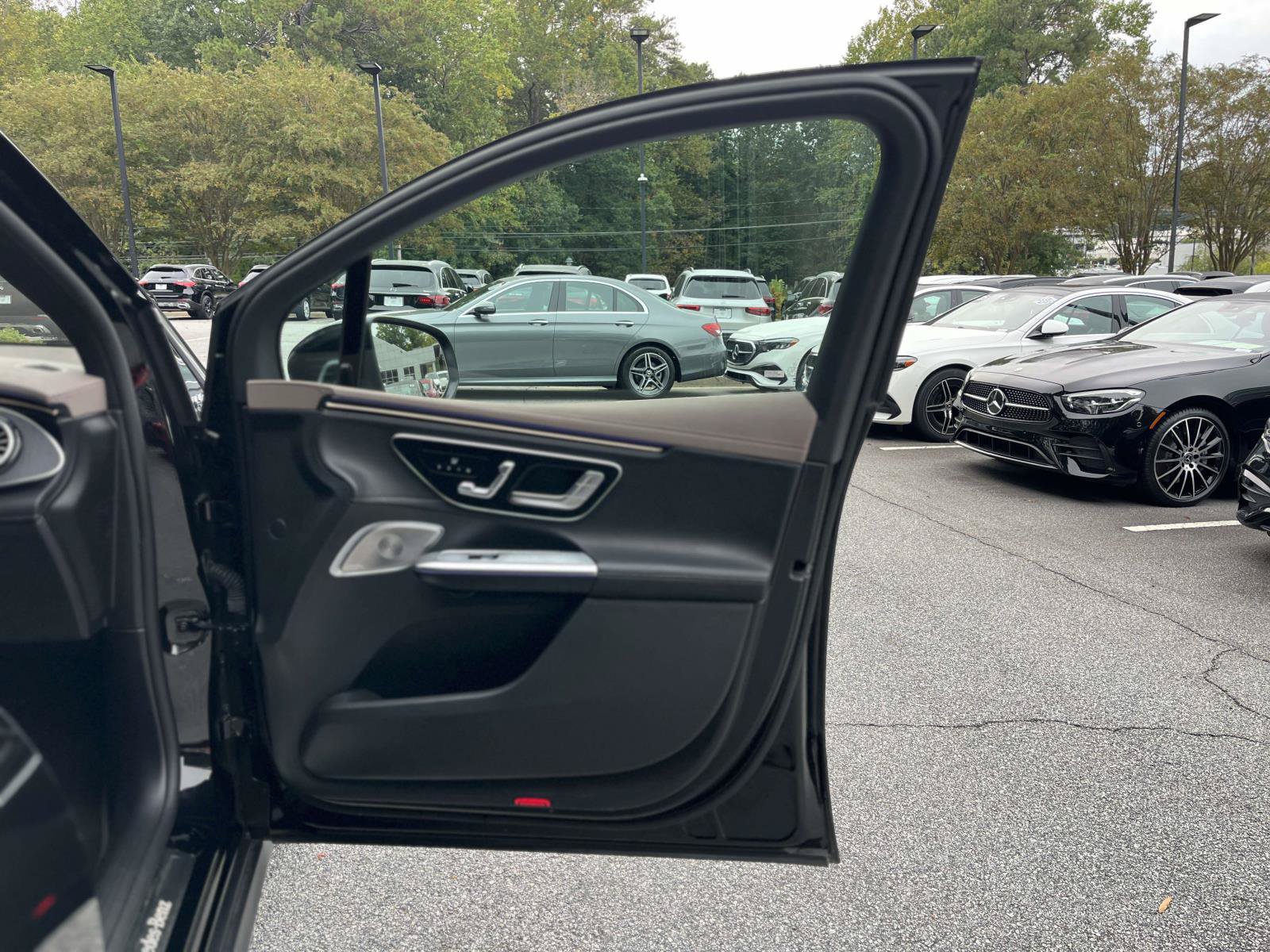 Certified 2023 Mercedes-Benz EQE 350+ 4MATIC SUV image 49