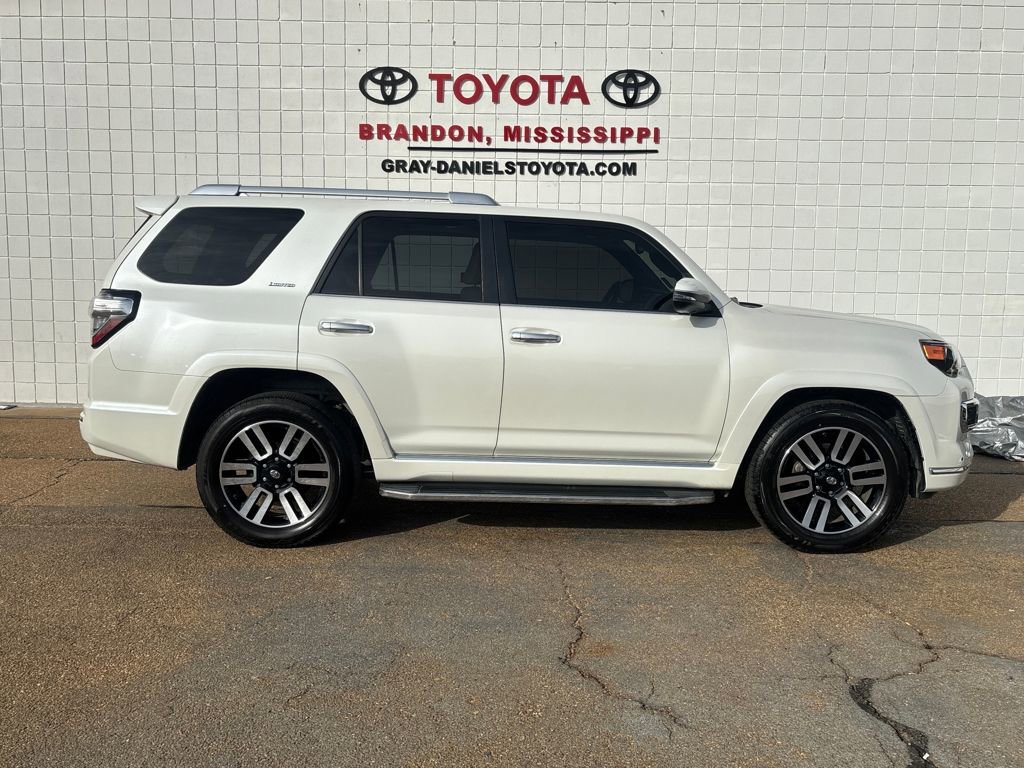 Used 2014 Toyota 4Runner Limited image 1