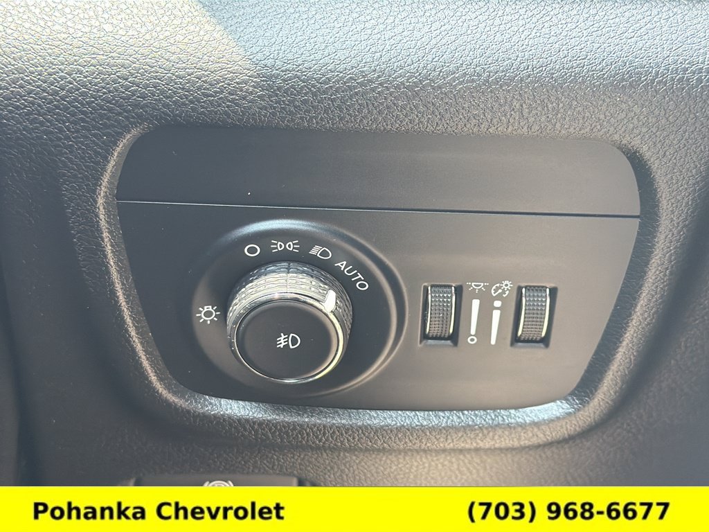 Used 2024 Jeep Grand Cherokee L Limited AWD/4WD image 14