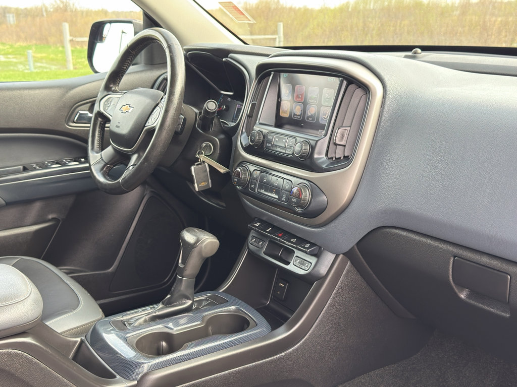 Used 2018 Chevrolet Colorado Z71 AWD/4WD image 27