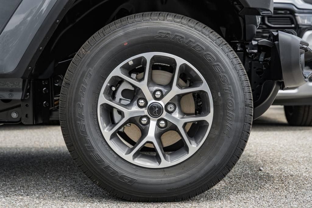 New 2025 Jeep Gladiator Sport AWD/4WD image 20