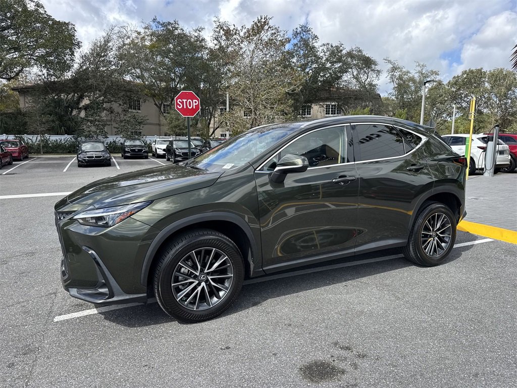 Used 2023 Lexus NX 250 FWD w/ Towing Package (2000 Lbs) image 11