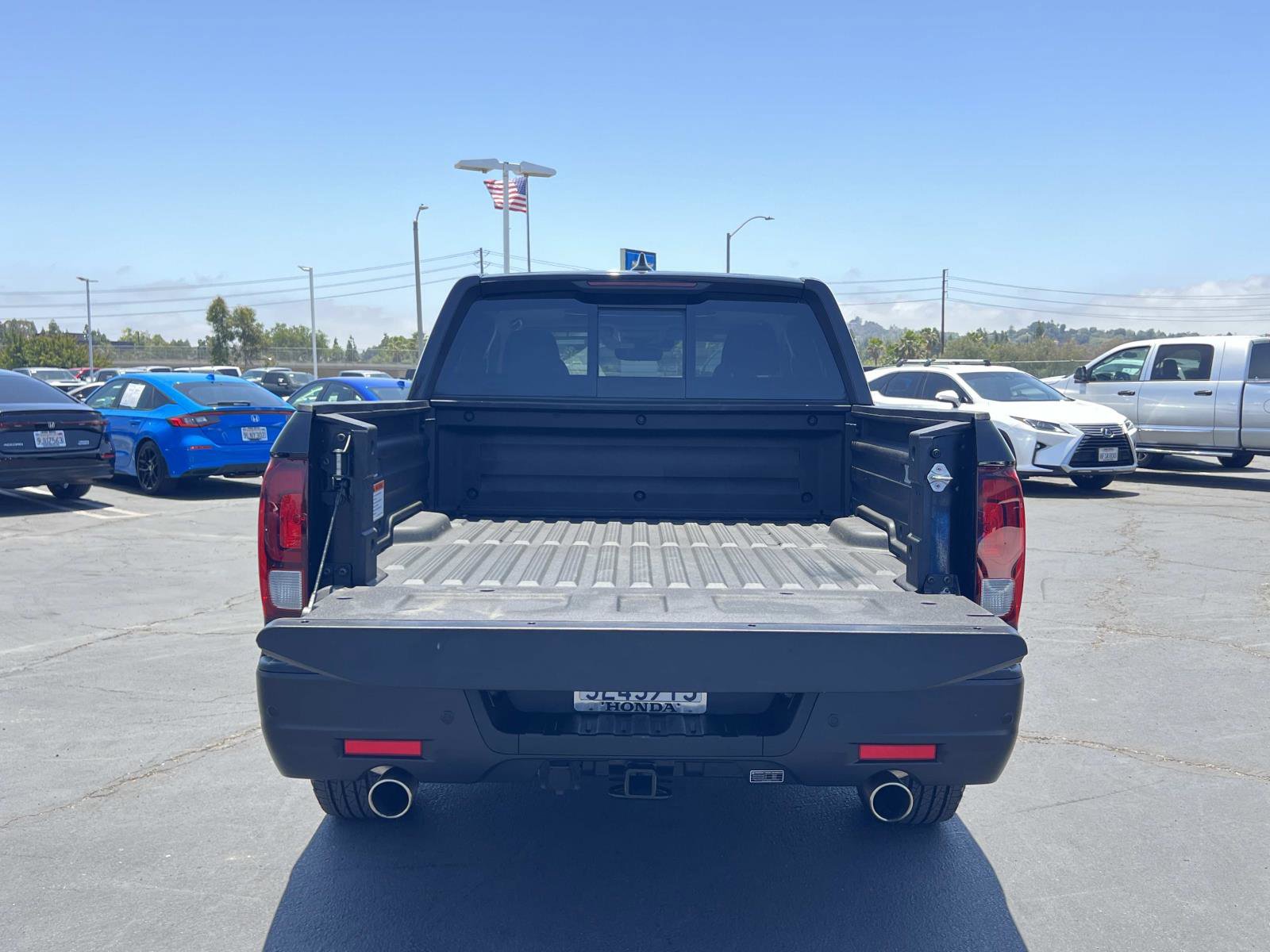 Used 2023 Honda Ridgeline RTL-E image 24
