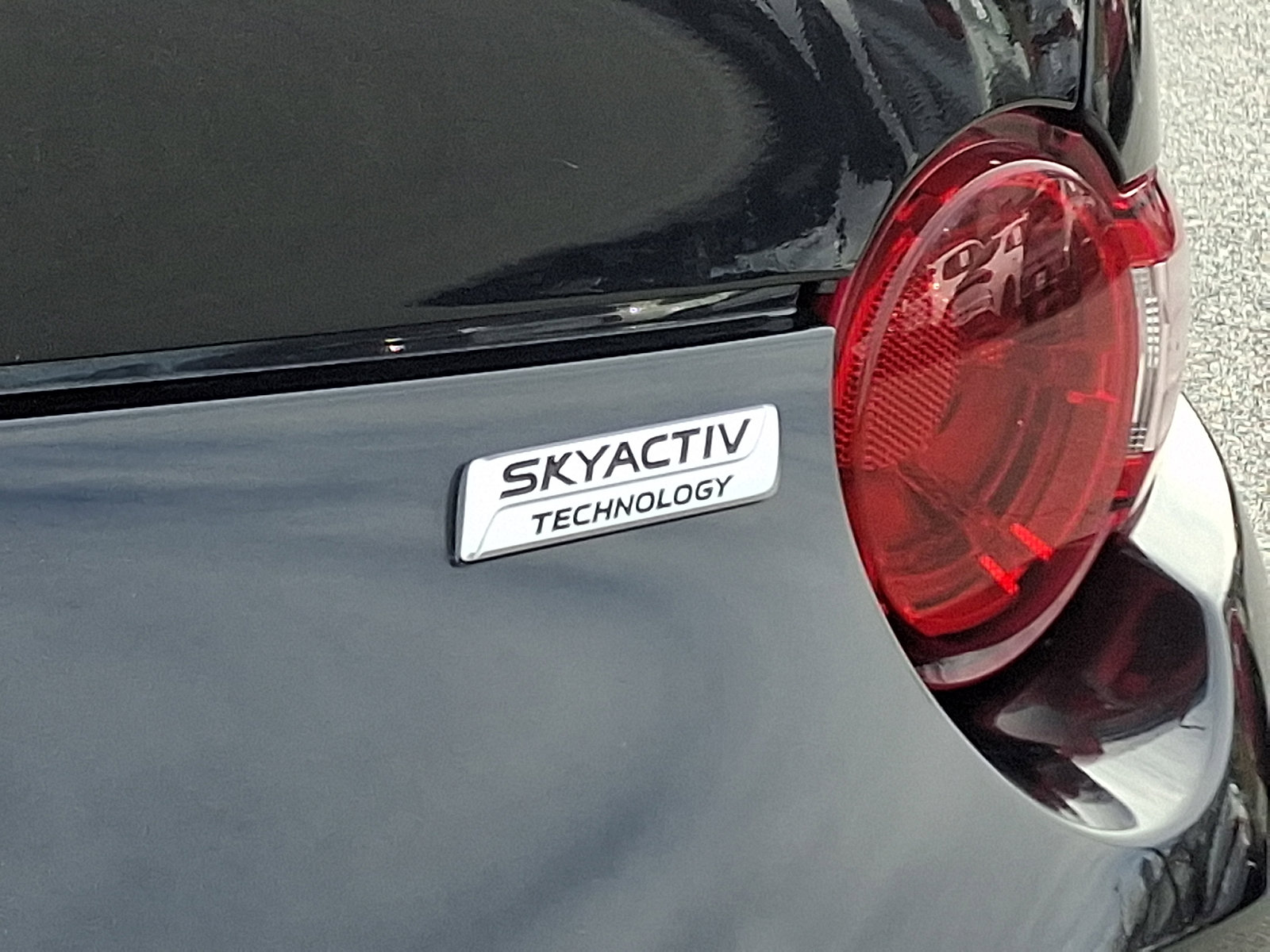 Used 2017 MAZDA MX-5 Miata RF Grand Touring image 29