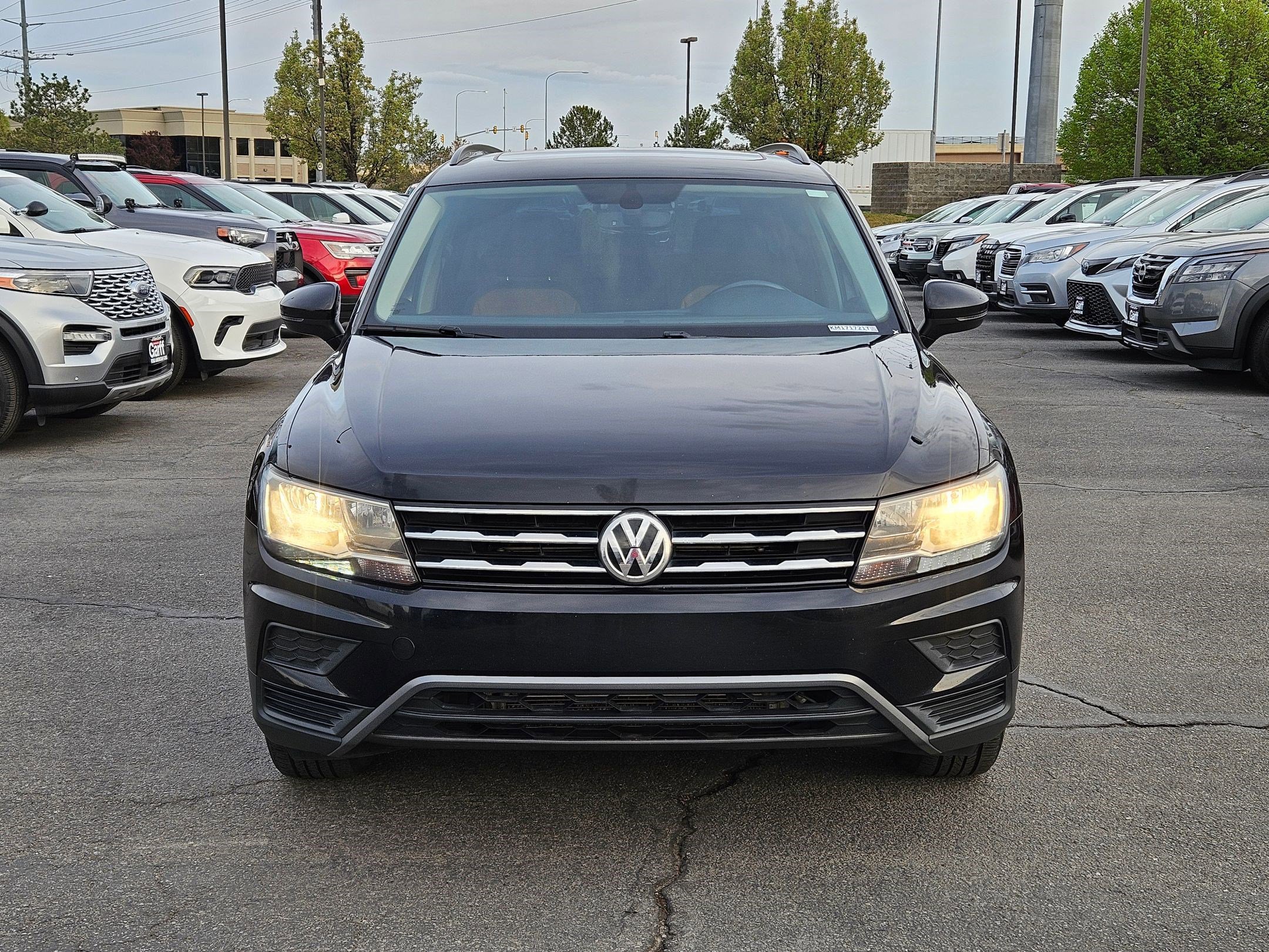 Used 2019 Volkswagen Tiguan SE image 11