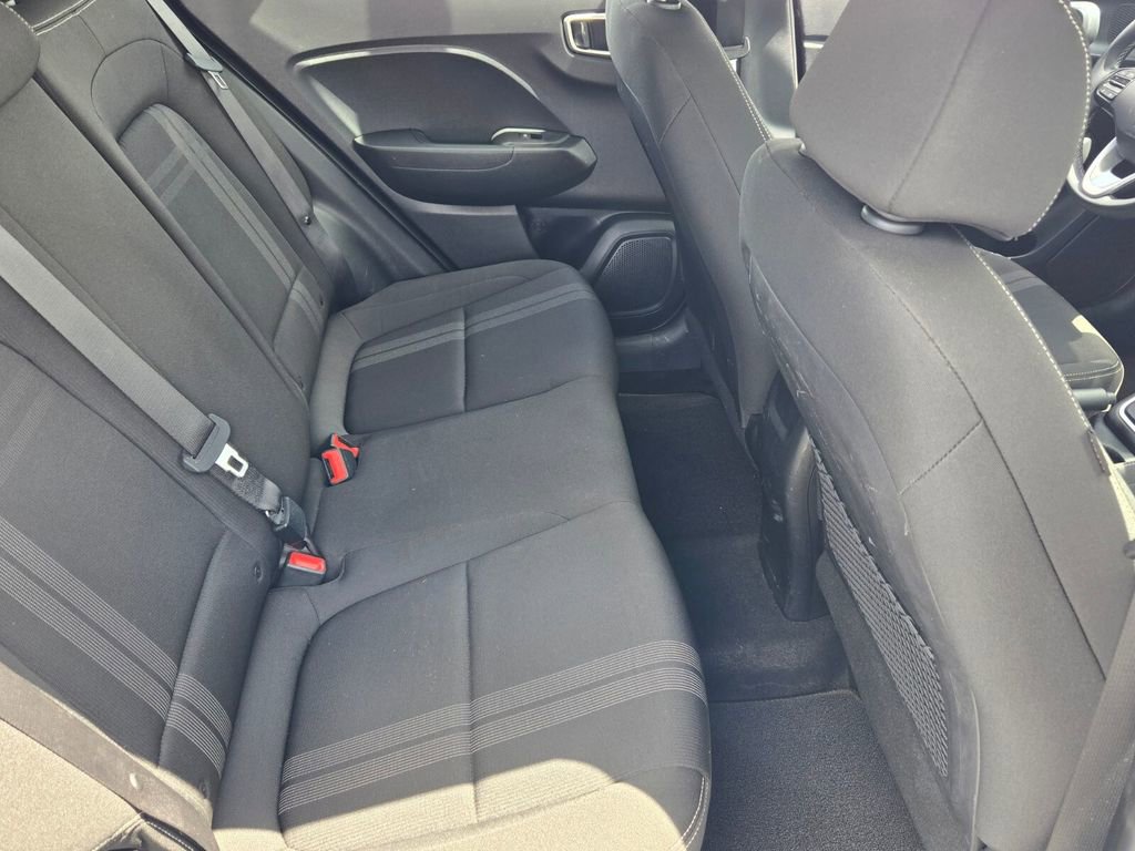 Used 2022 Hyundai Venue SEL w/ Cargo Package FWD image 16