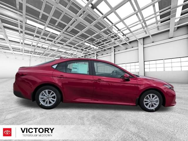 Used 2026 Toyota Camry LE w/ Convenience Package FWD image 2