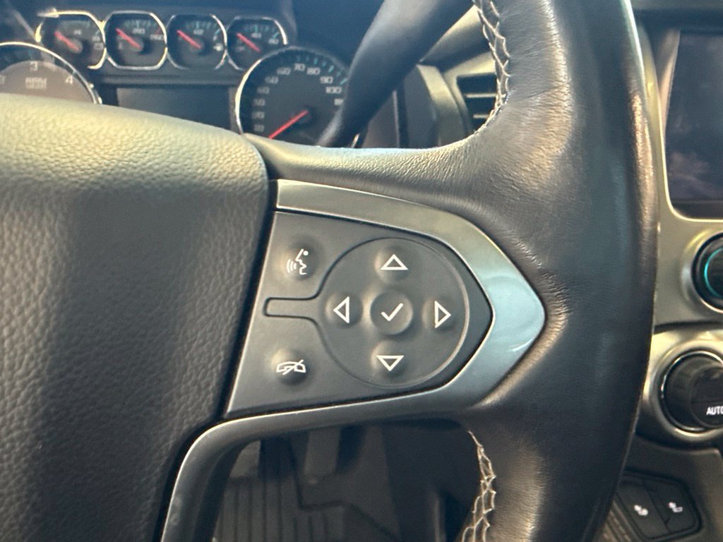 Used 2019 Chevrolet Tahoe LT w/ Luxury Package AWD/4WD image 18