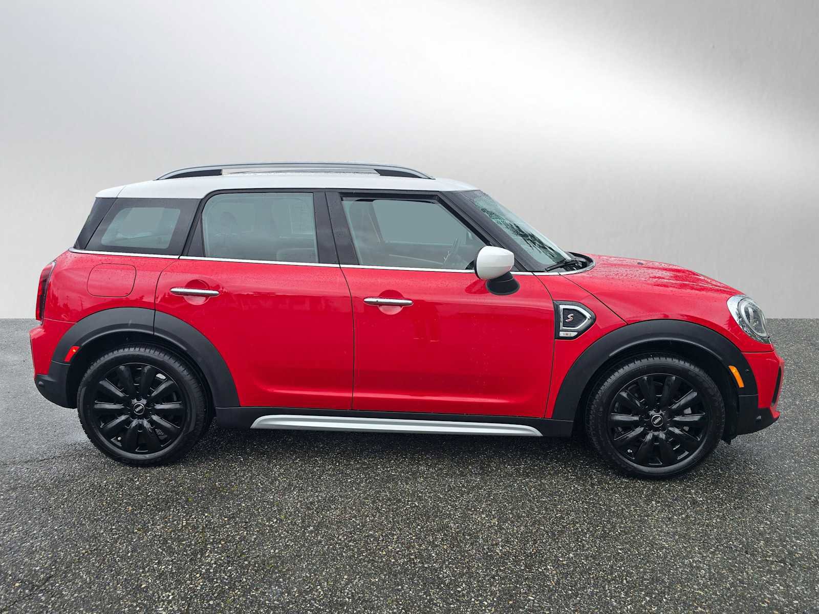 Used 2023 MINI Cooper Countryman S image 2