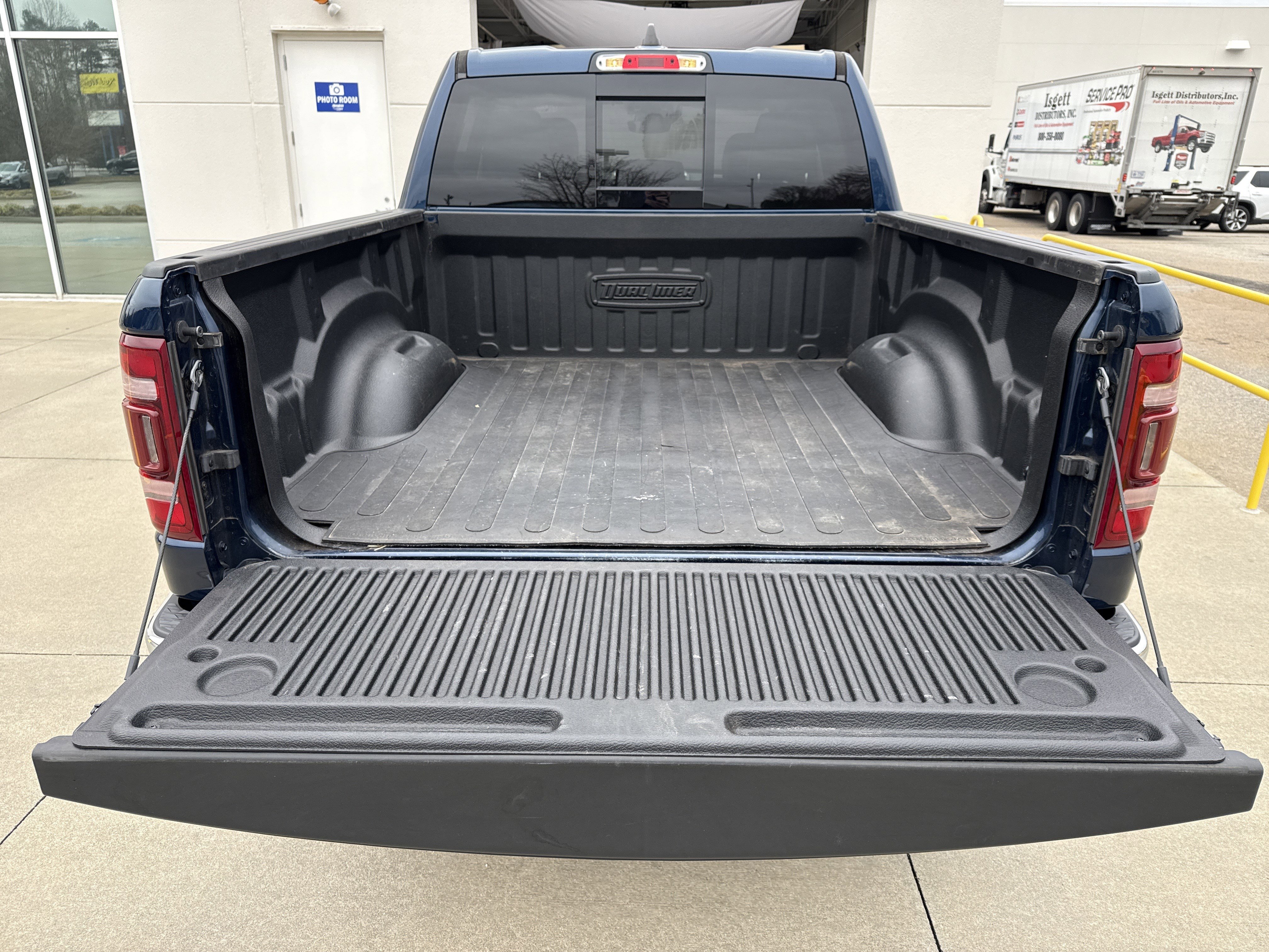 Used 2022 RAM 1500 Laramie RWD image 31