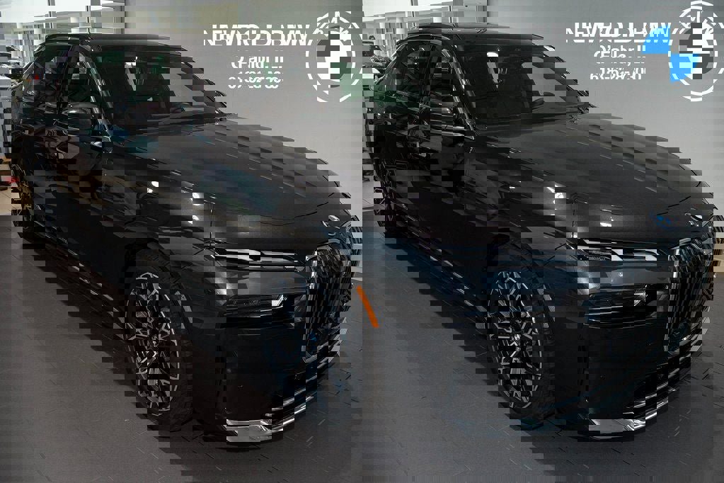 Used 2025 BMW i7 eDrive50 w/ Premium Package video 1