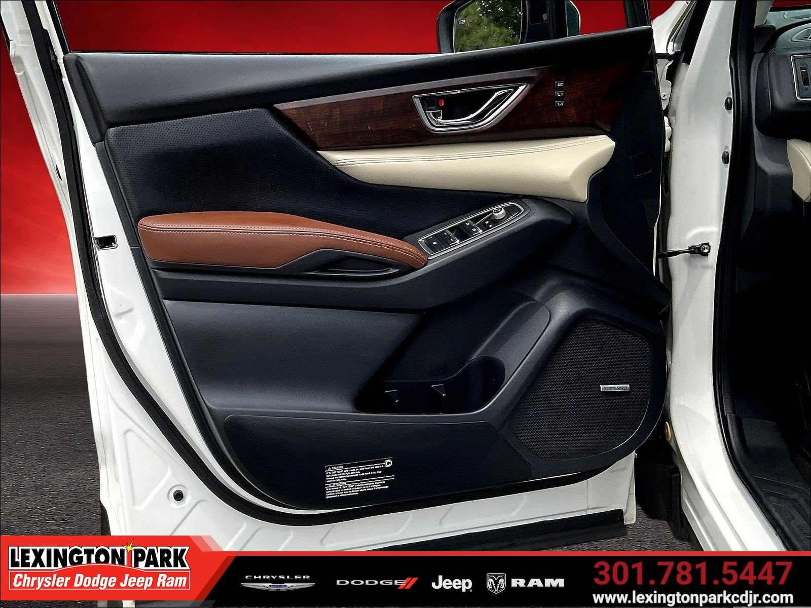 Used 2019 Subaru Ascent Touring AWD/4WD image 19