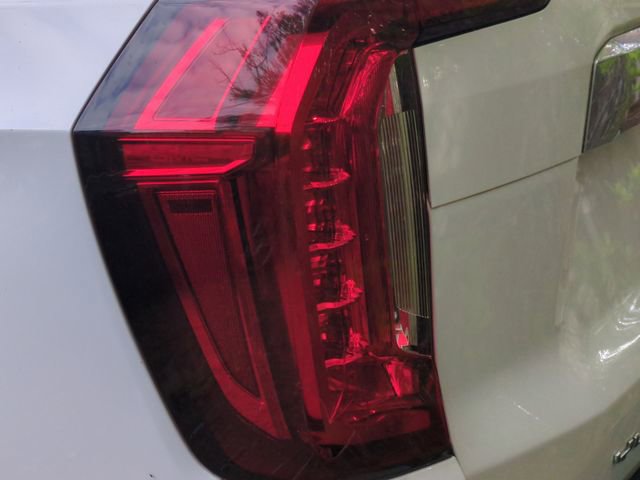 Used 2023 GMC Yukon Denali image 8