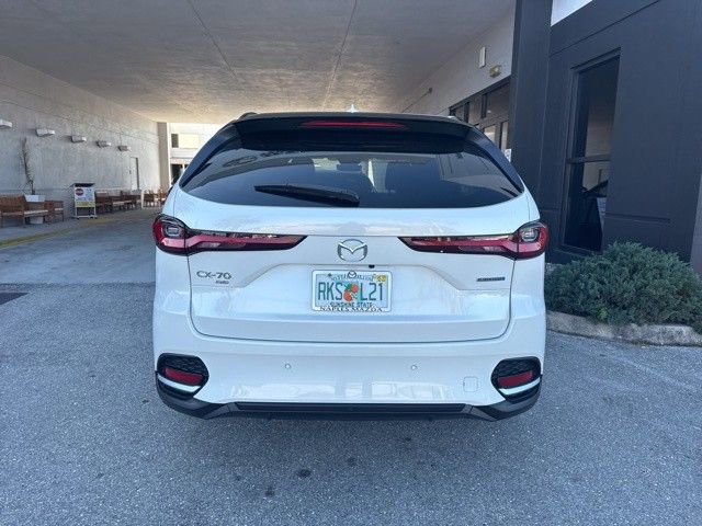 Used 2025 MAZDA CX-70 Plug-In Hybrid w/ Premium Pkg image 3