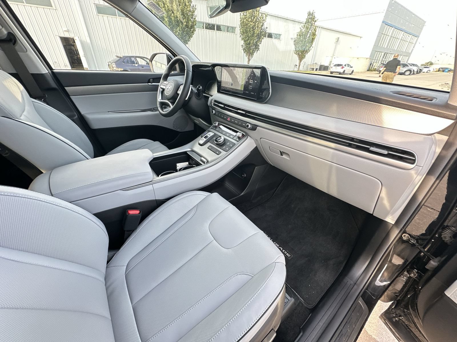 Used 2025 Hyundai Palisade SEL AWD/4WD image 28