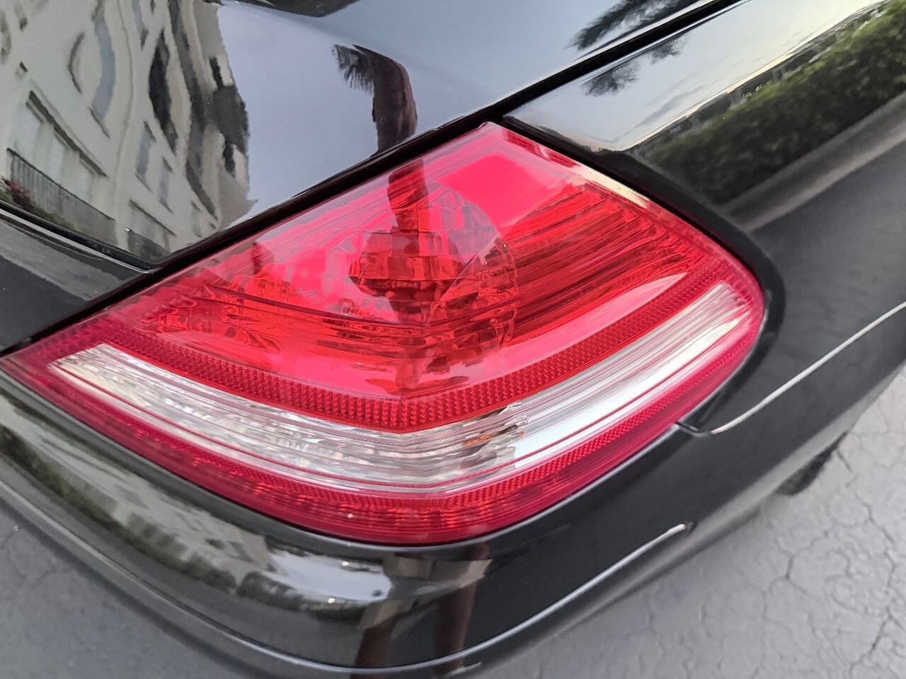 Used 2007 Mercedes-Benz SL 550 w/ Premium Pkg I image 29