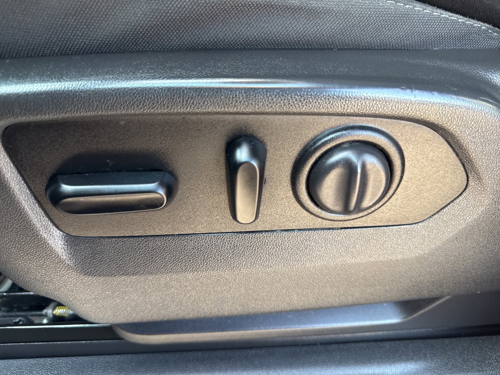 Used 2021 Chevrolet Silverado 1500 RST image 38