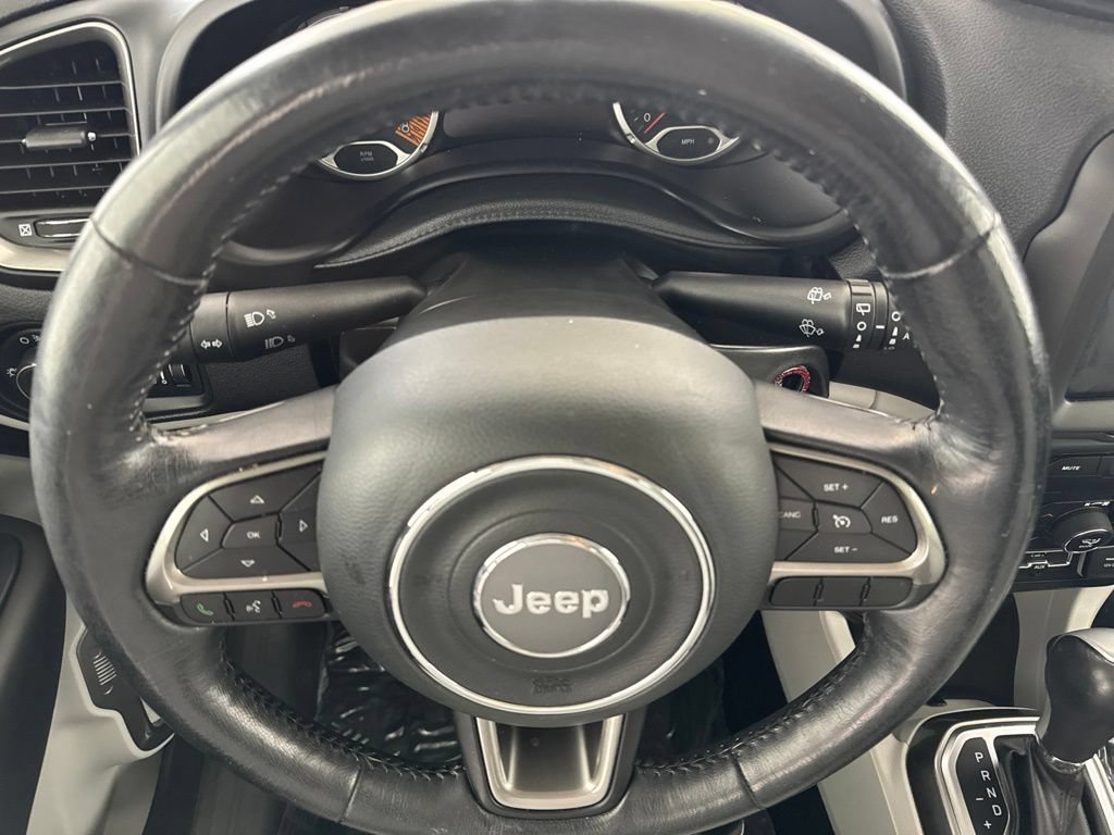 Used 2020 Jeep Renegade Limited w/ UConnect 8.4 Nav Group AWD/4WD image 26