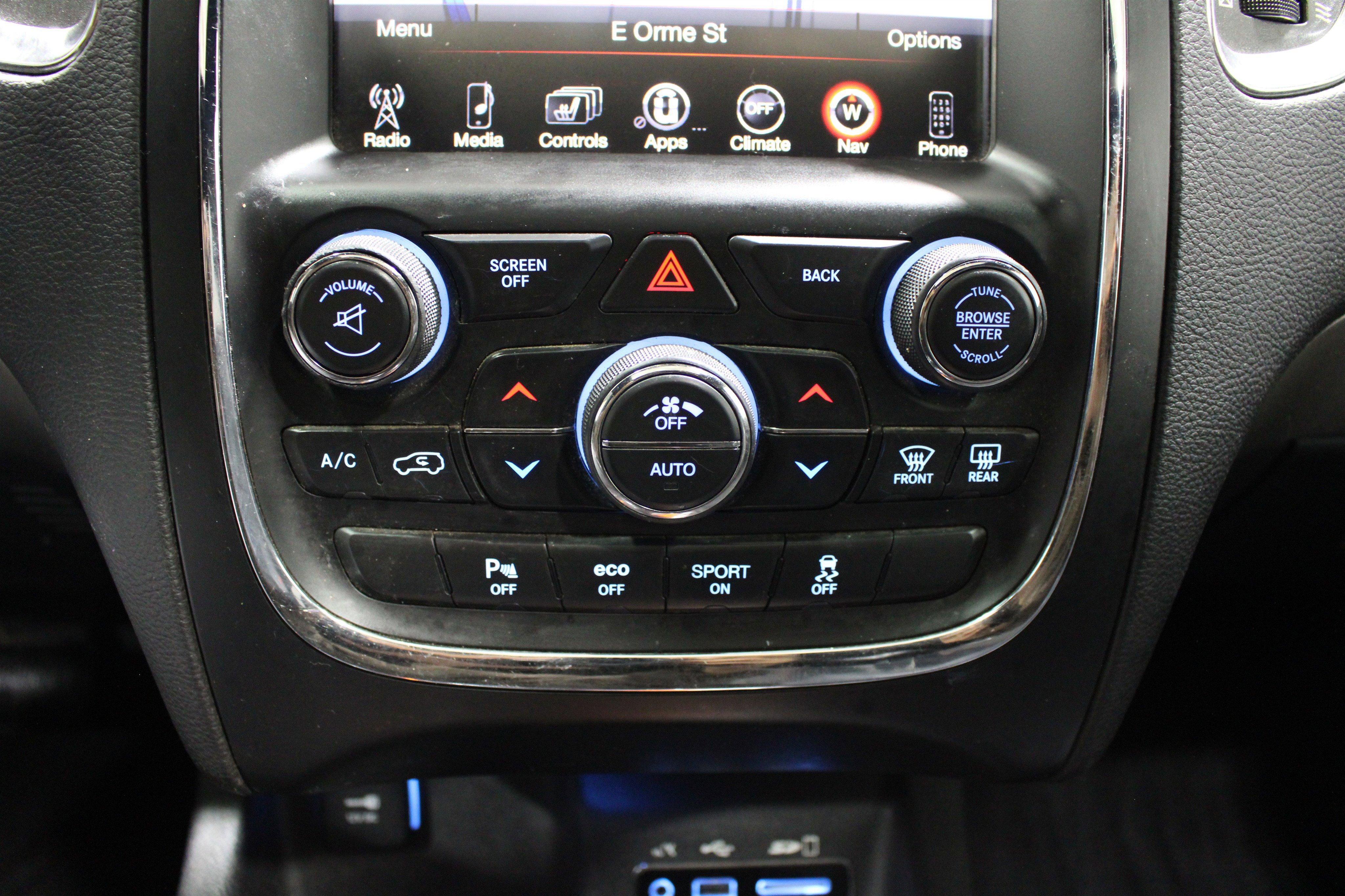 Used 2016 Dodge Durango R/T w/ Blacktop Package AWD/4WD image 18