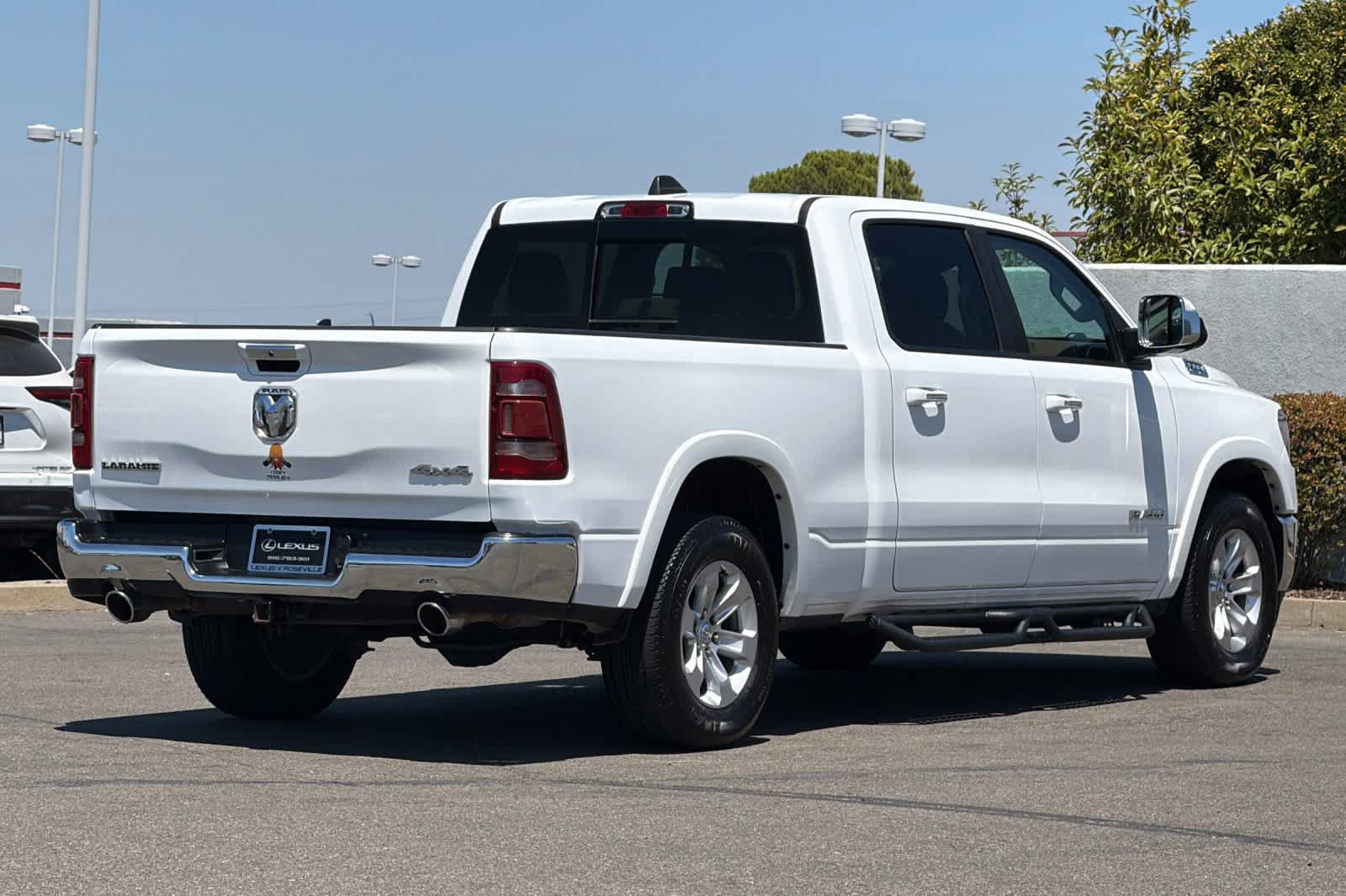 Used 2021 RAM 1500 Laramie AWD/4WD image 2