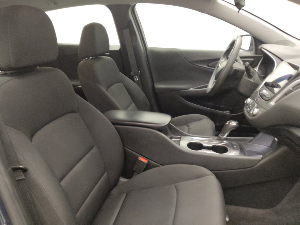 Used 2020 Chevrolet Malibu LS image 21