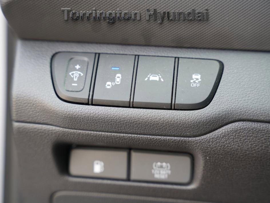 Used 2021 Hyundai Ioniq SEL image 23