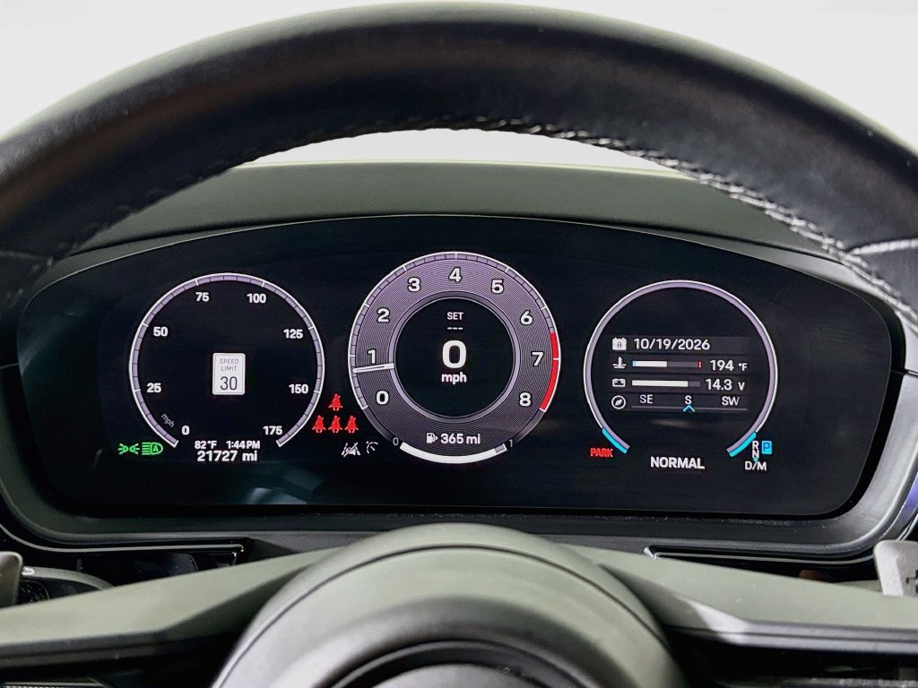 Certified 2024 Porsche Cayenne Coupe AWD/4WD image 13