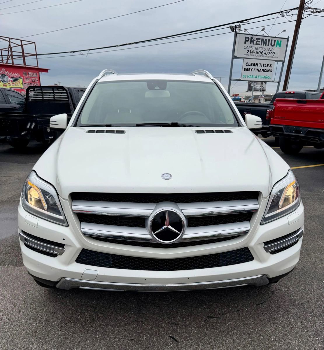 Used 2013 Mercedes-Benz GL 320 BlueTEC 4MATIC image 2