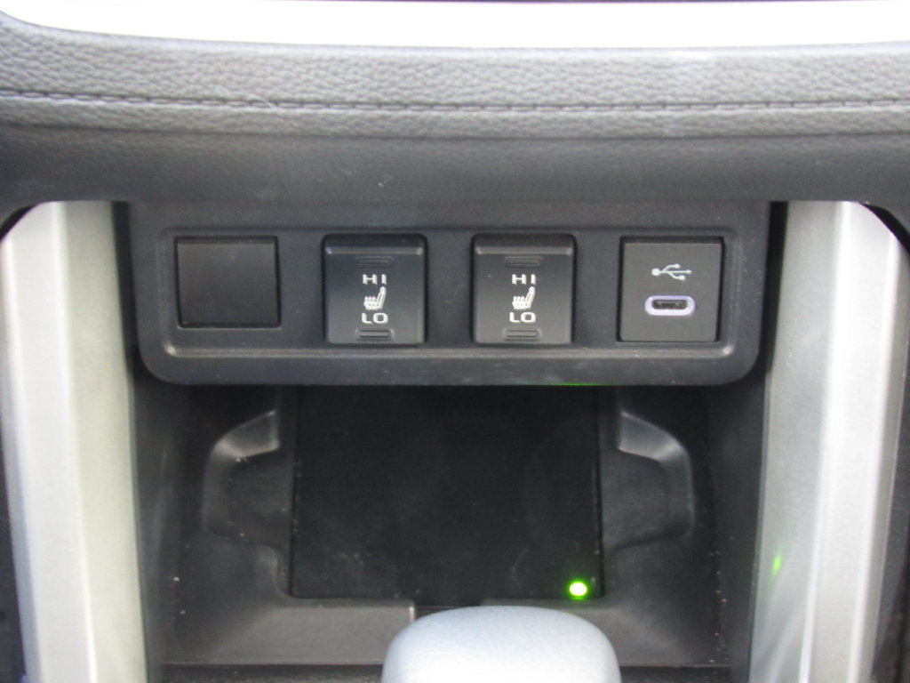 Used 2025 Toyota Corolla Cross XLE w/ Convenience Package AWD/4WD image 27