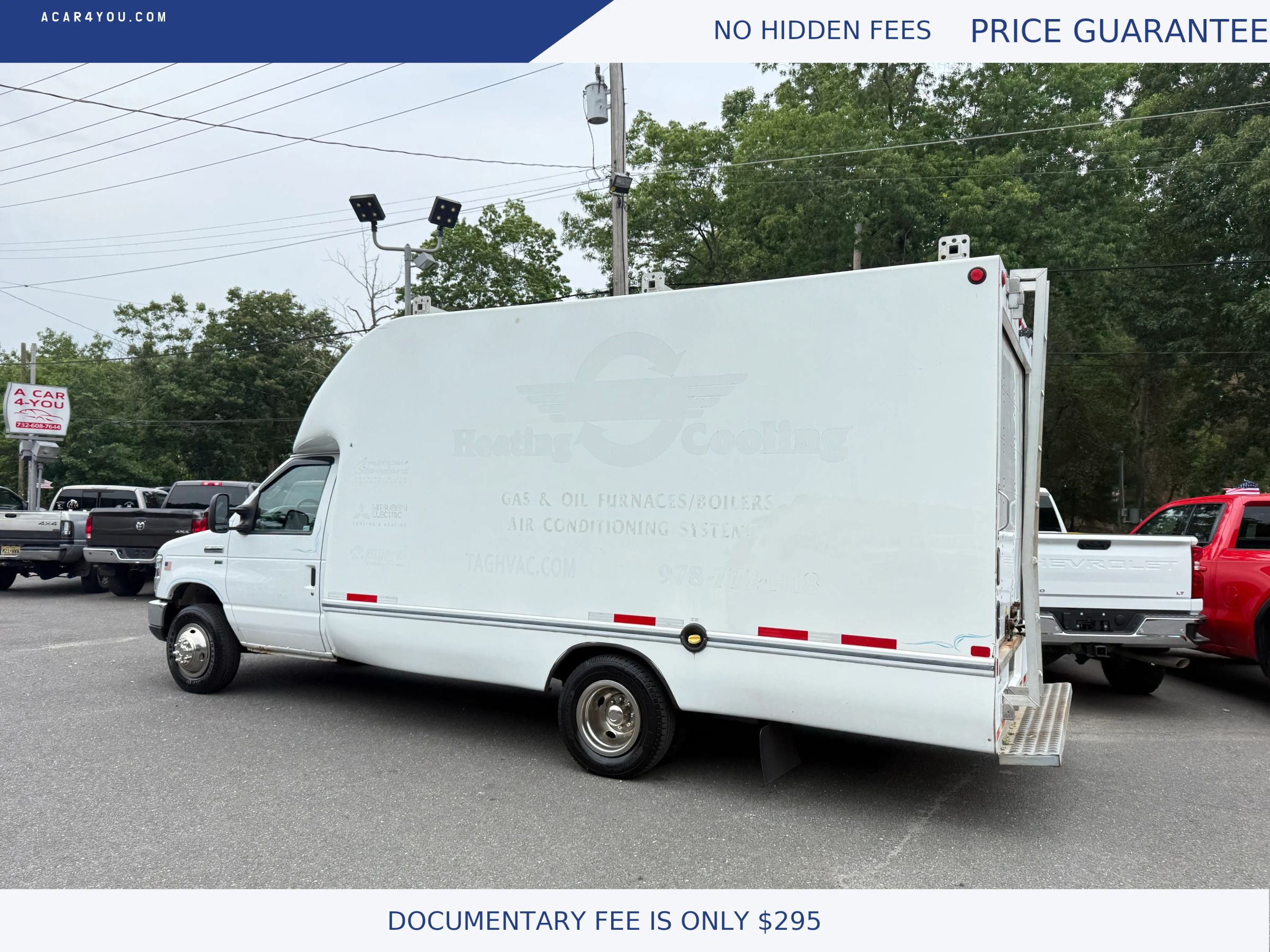Used 2016 Ford E-350 and Econoline 350 Super Duty w/ Power Windows & Locks Group RWD image 3