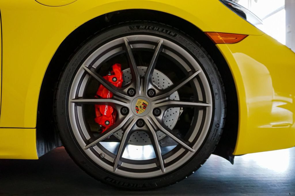 Used 2019 Porsche 718 Cayman RWD image 38