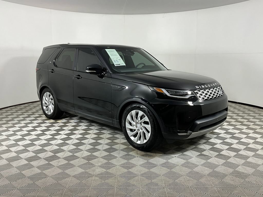 Certified 2025 Land Rover Discovery S image 6