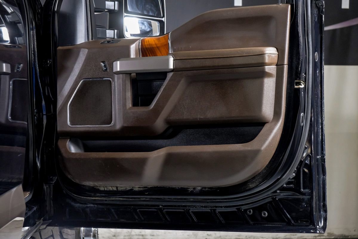 Used 2022 Ford F350 King Ranch image 35