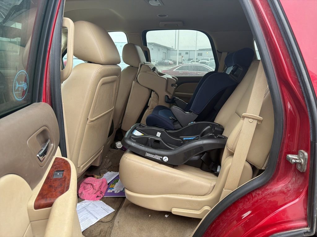 Used 2013 GMC Yukon SLT w/ SLT-2 Equipment Package image 13